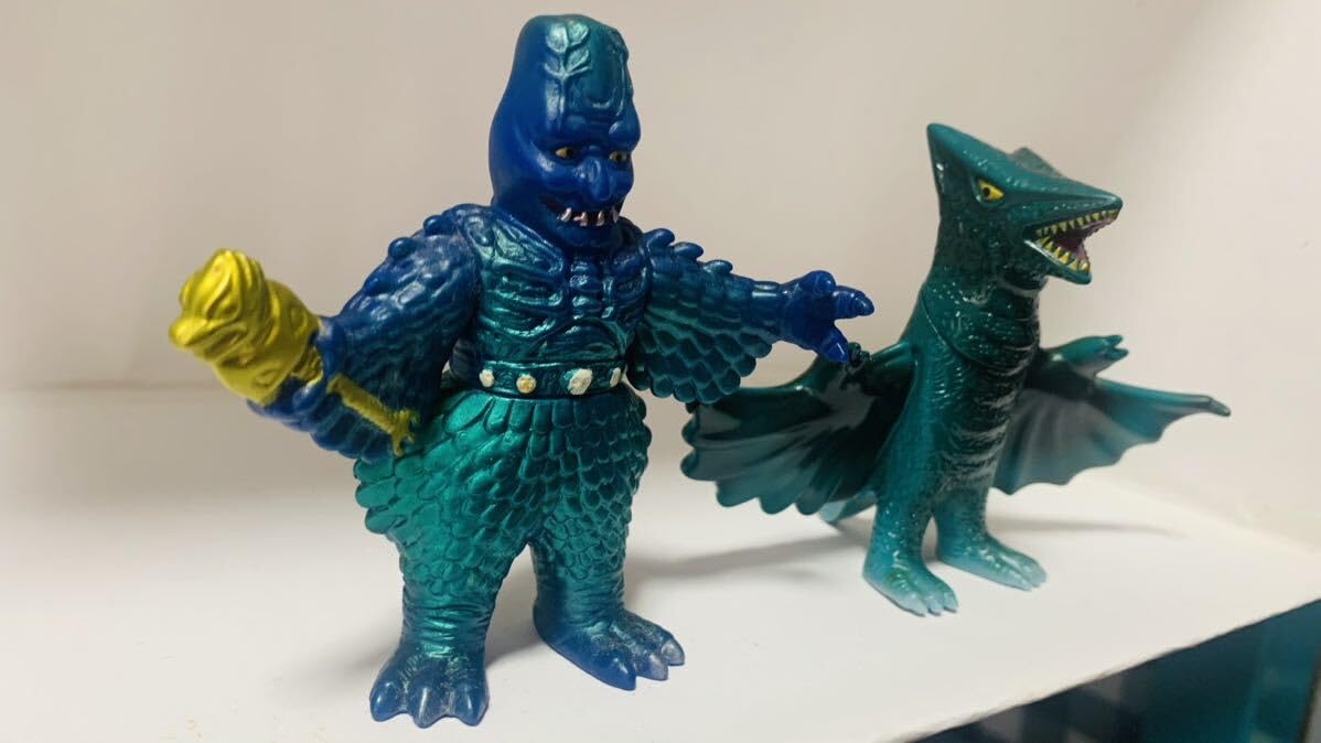 Amazon.co.jp: 当時モノ ガメラ 系ミニソフビ 6体セット ガメラ3体